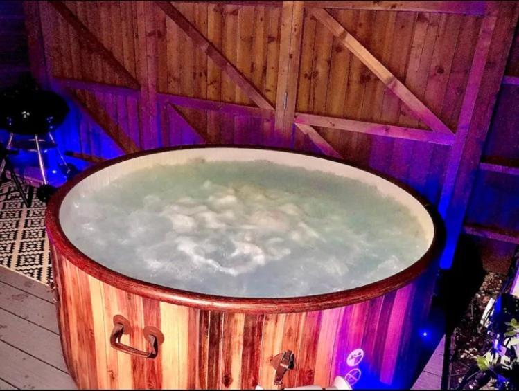 Elkstone Private Hottub Pet Friendly * Malvern