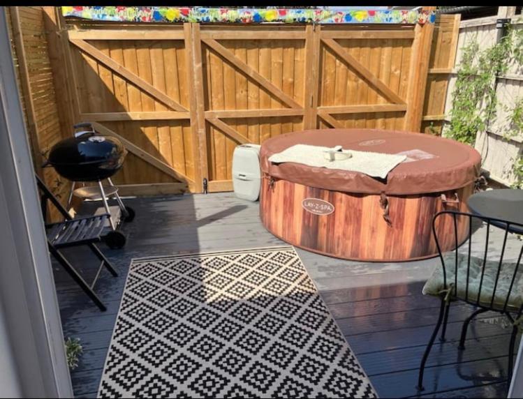 Elkstone Private Hottub Pet Friendly Apartment Malvern