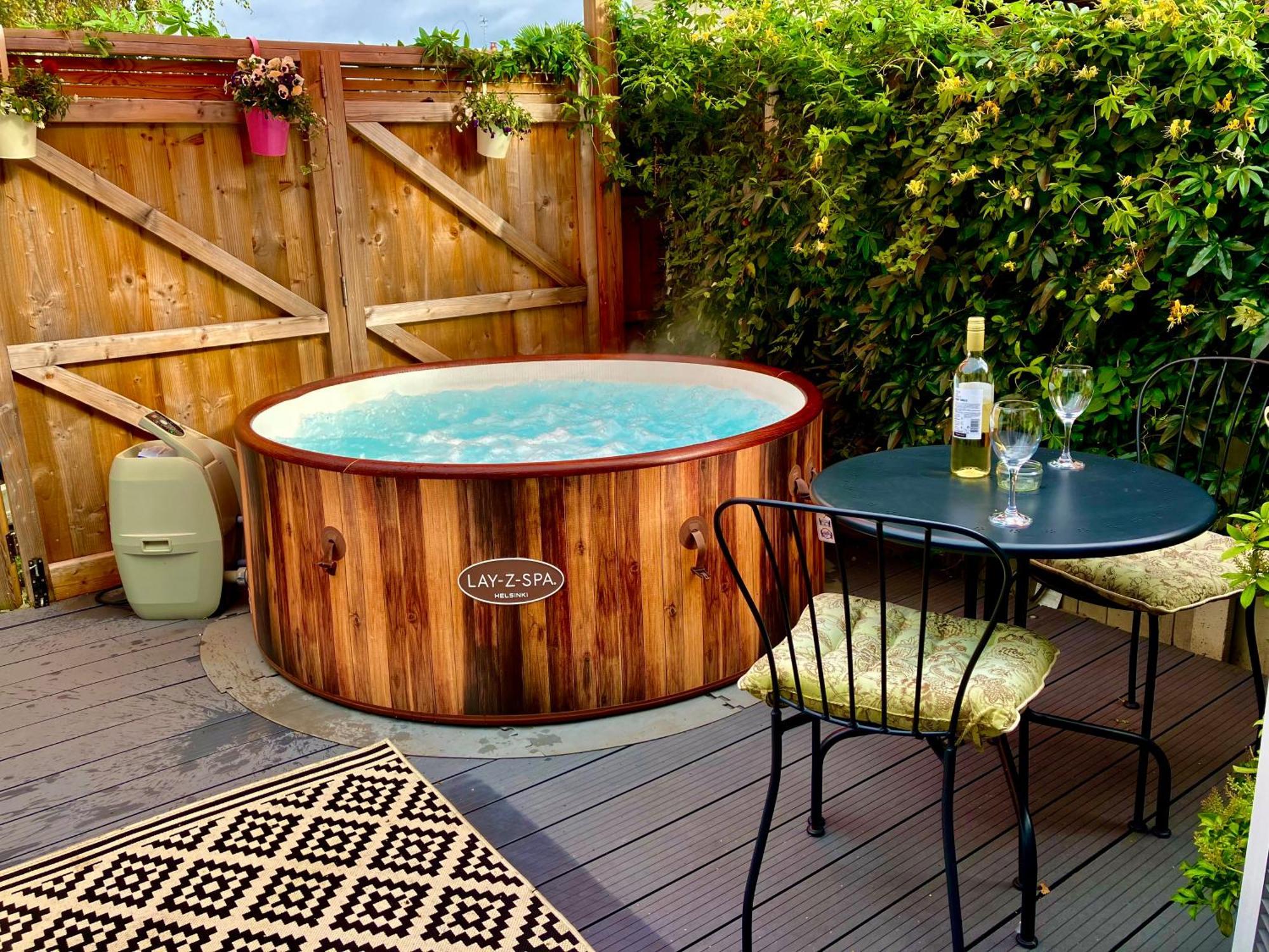 Apartment Elkstone Private Hottub Pet Friendly Malvern